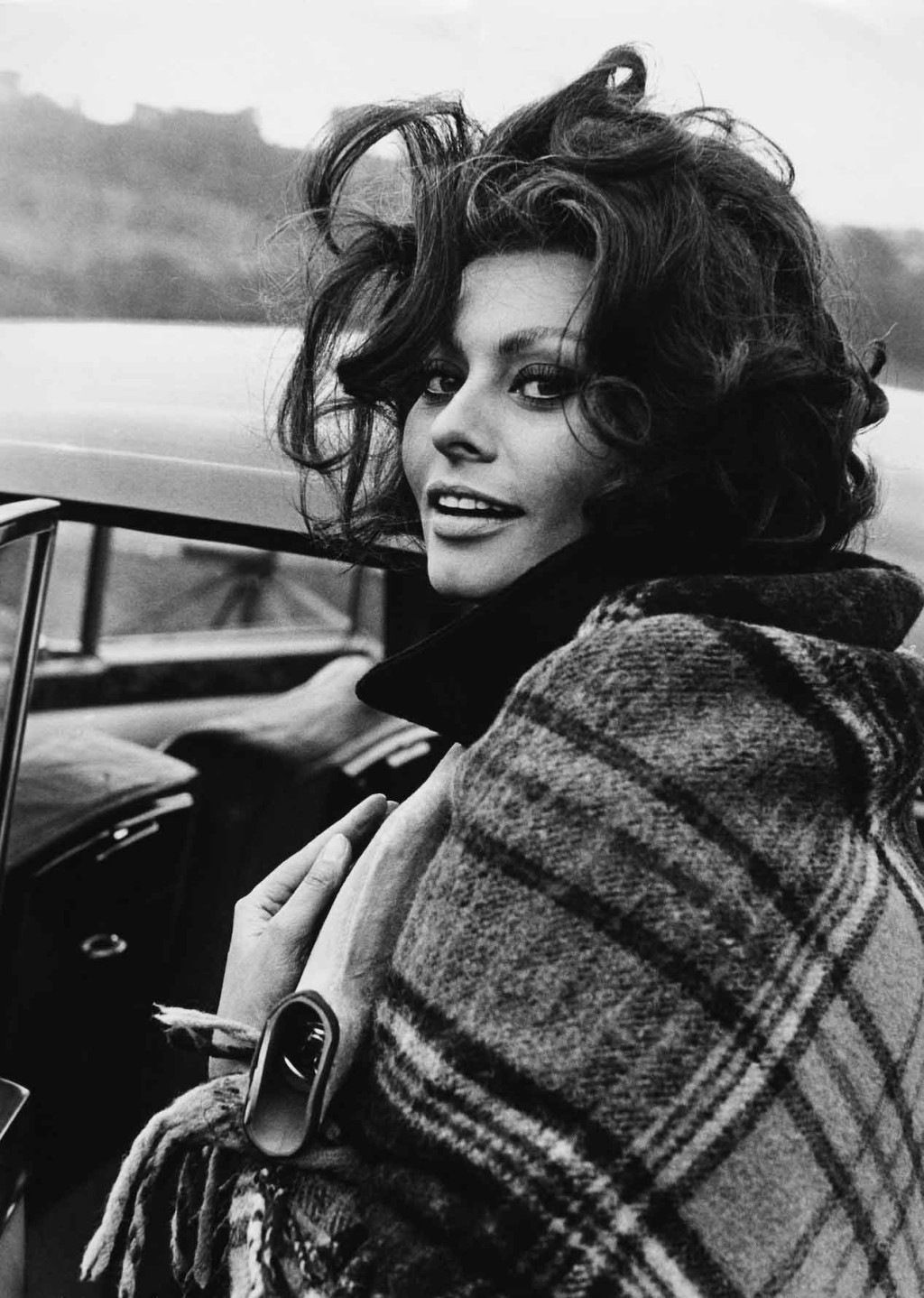 Sophia Loren, Italian Actress, Jada Loveless, Jada Loveless blog, Jada Loveless Jadore, Jada Loveless handbag, exotic handbag, luxury han